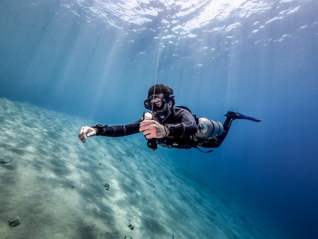 Sidemount diving in Dahab